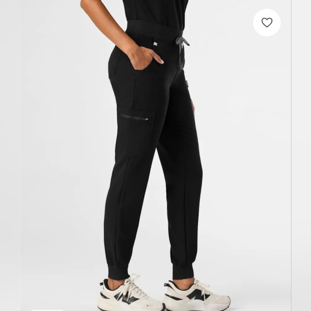 FIGS Zamora Joggers